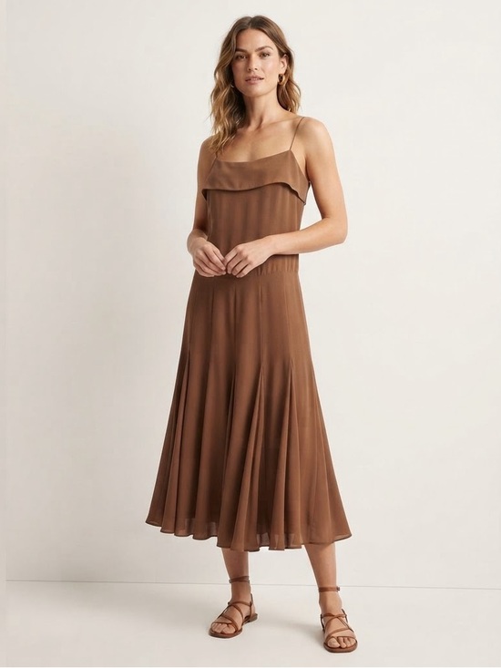 H&M Dresses & Skirts - H&M Sz M Brown Flowy Minimalist Maxi Dress
